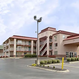 Days By Wyndham Airport East Nashville