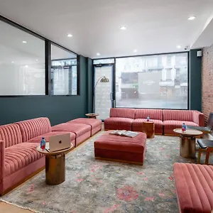 Hotel Little Charlie, Nova Iorque