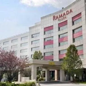 Hotel Ramada Plaza Jfk International Airport